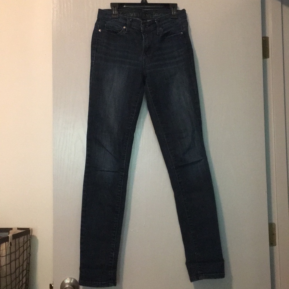 Calvin Klein Size 27/4 Ultimate Skinny Jeans